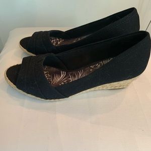 Peep-toe Espadrilles